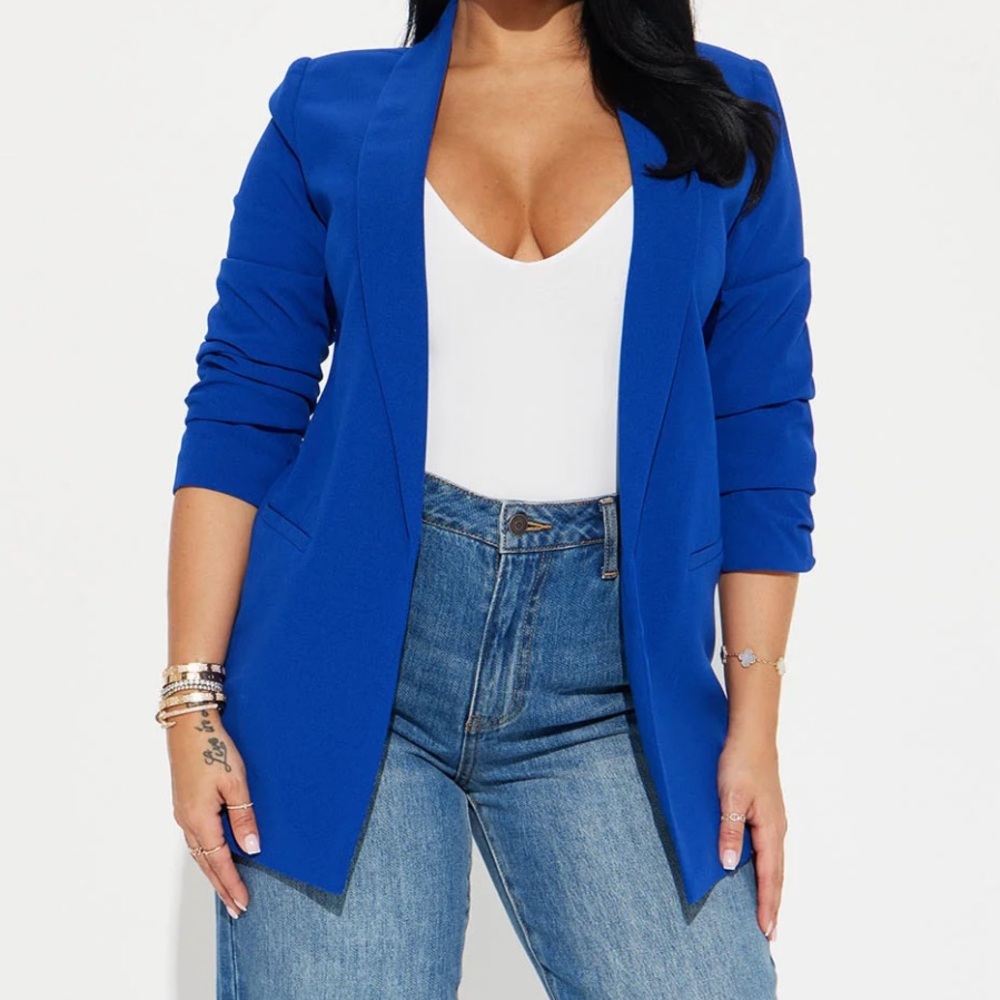 Fashion Nova Celine Blazer in Royal